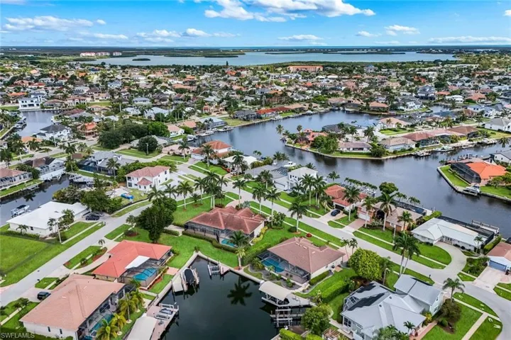 1771 Hummingbird Ct, Marco Island, Florida 34145