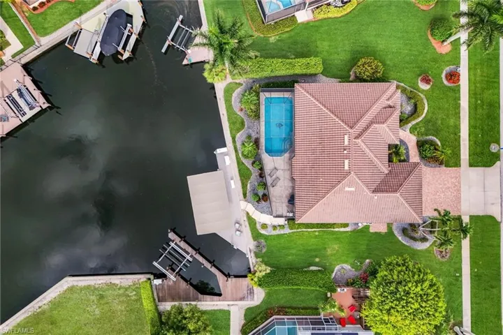 1771 Hummingbird Ct, Marco Island, Florida 34145
