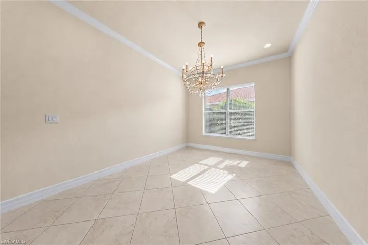 Den/ Dining area. Flex space