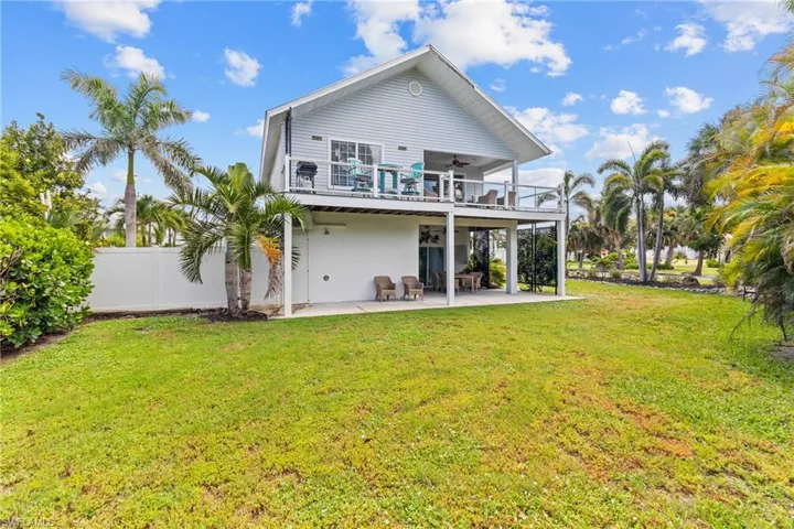 17750 Rebecca Ave, Fort Myers Beach, Florida 33931