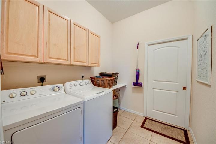 3420 SW 5th AVE, CAPE CORAL FL 33914