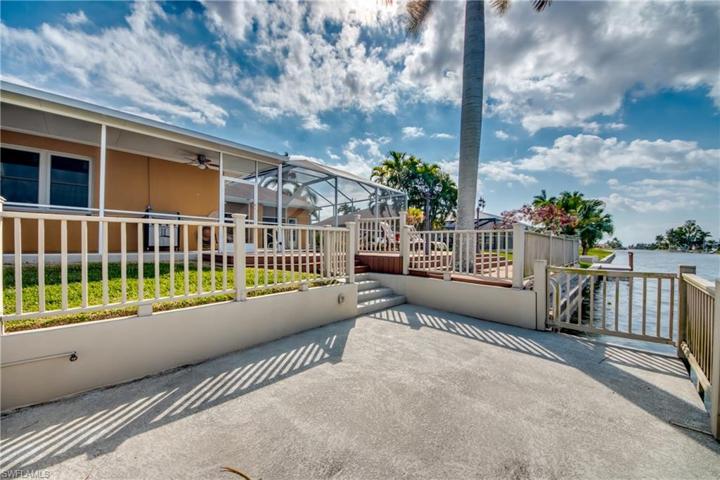 3420 SW 5th AVE, CAPE CORAL FL 33914