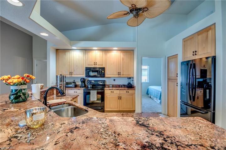 3420 SW 5th AVE, CAPE CORAL FL 33914