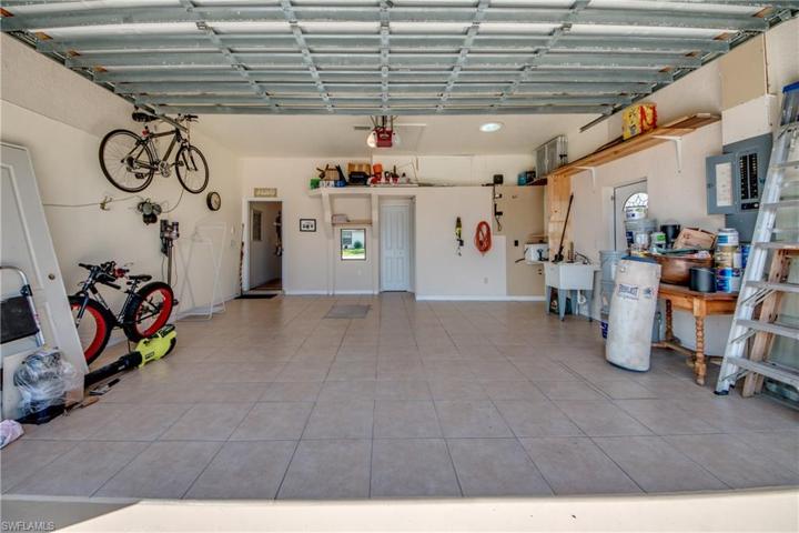 3420 SW 5th AVE, CAPE CORAL FL 33914
