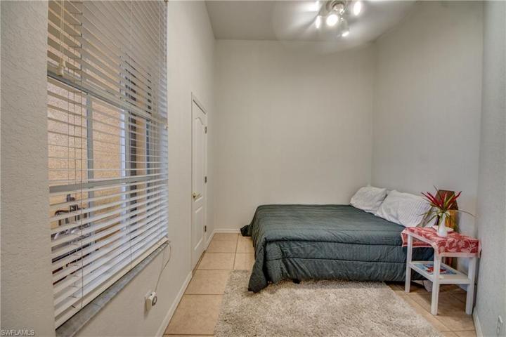 3420 SW 5th AVE, CAPE CORAL FL 33914