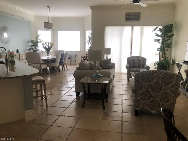 1400 Gulf Shore Blvd N 310, Naples, Florida 34102