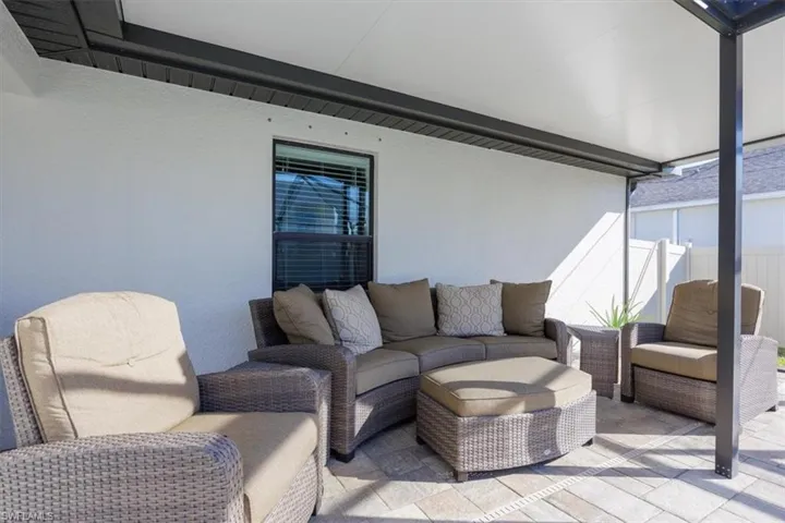 View of patio / terrace with an outdoor hangout area