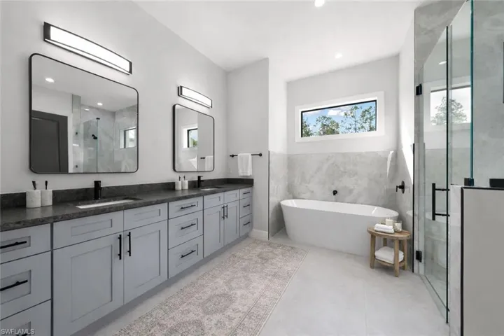 VIRTUALLY STAGED primary bath