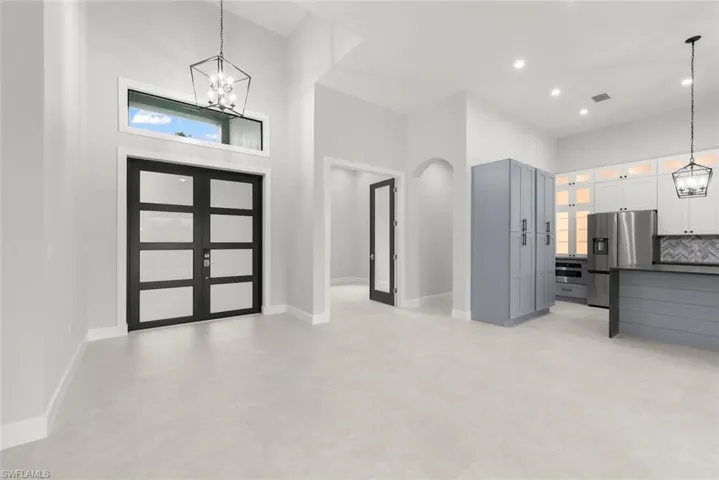 2481  24th NE AVE, Naples, FL 34120
