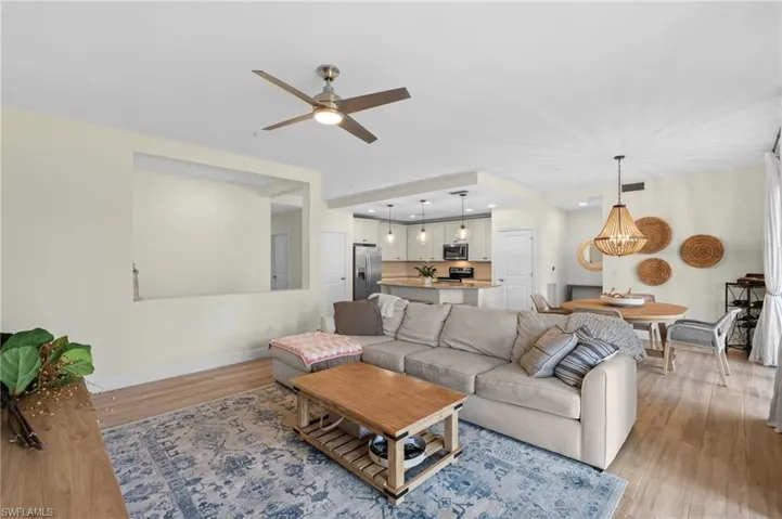 11760  Grand Belvedere  WAY, Fort Myers, FL 33913