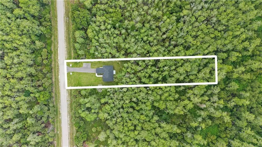 2677 62nd Ave Ne, Naples, Florida 34120