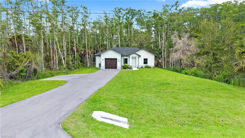 2677 62nd Ave Ne, Naples, Florida 34120