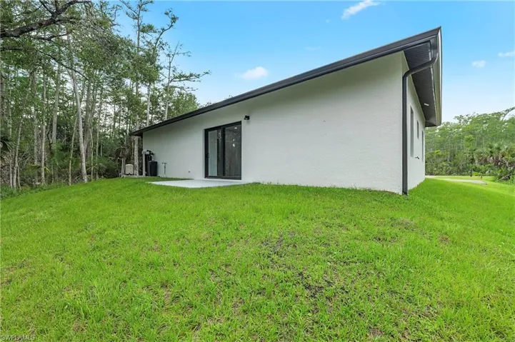2677 62nd Ave Ne, Naples, Florida 34120