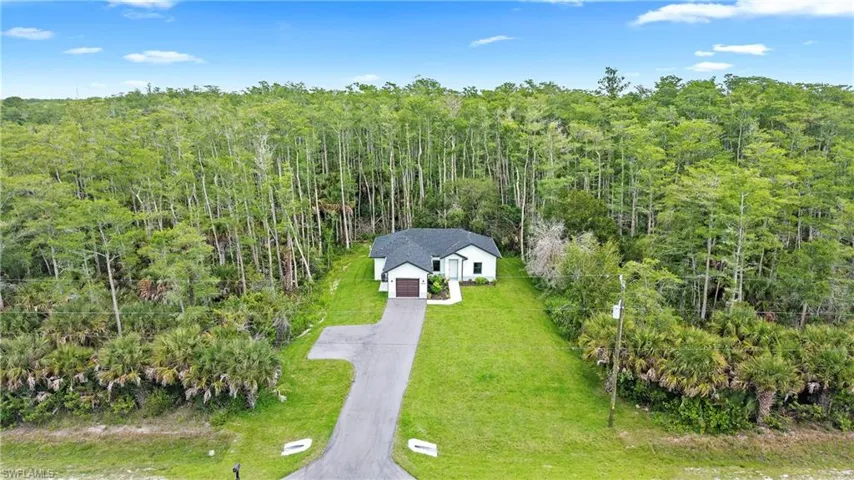 2677 62nd Ave Ne, Naples, Florida 34120