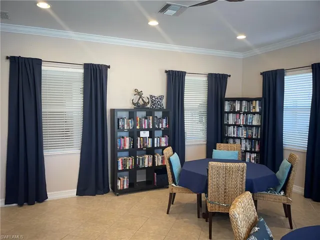 8123  Sanctuary  DR, Naples, FL 34104