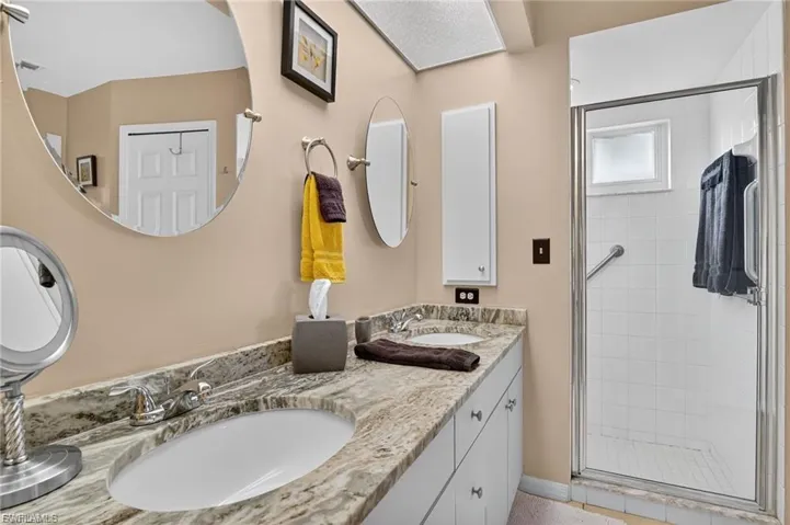 412 Se 13th Ave, Cape Coral, Florida 33990