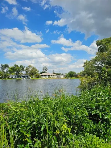 1302  Wendell  AVE, North Fort Myers, FL 33903