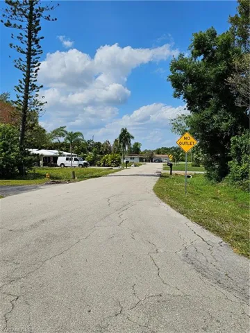 1302  Wendell  AVE, North Fort Myers, FL 33903