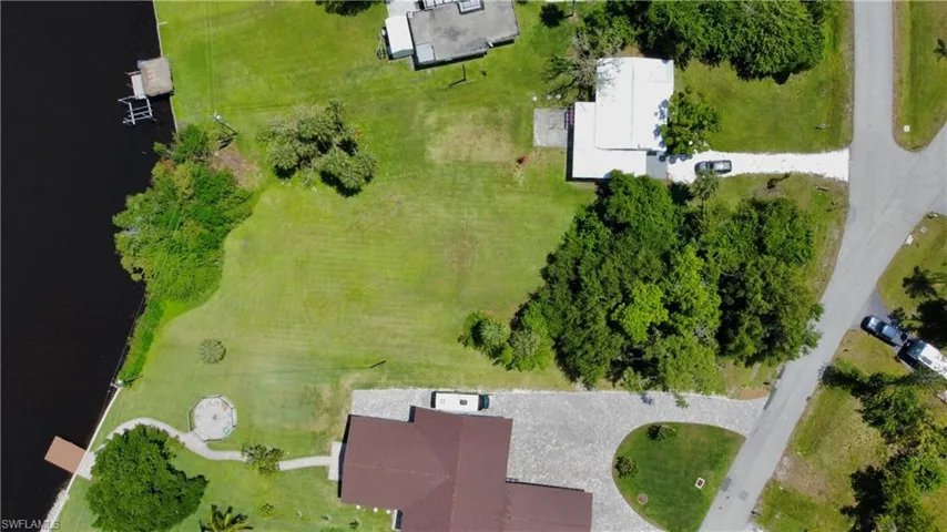 1302  Wendell  AVE, North Fort Myers, FL 33903