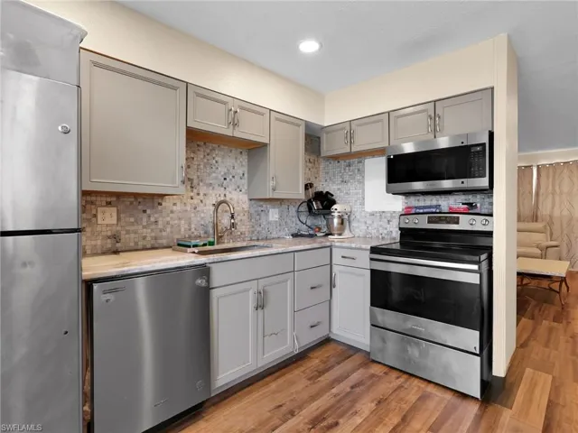 1560 Colonial Blvd 235, Fort Myers, Florida 33907