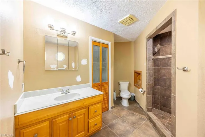 17457  Clover  AVE, Port Charlotte, FL 33948