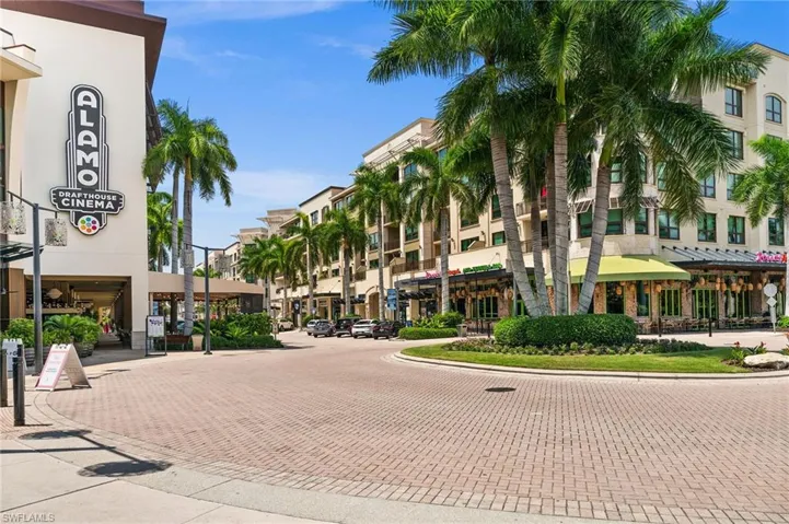 Mercato Shops