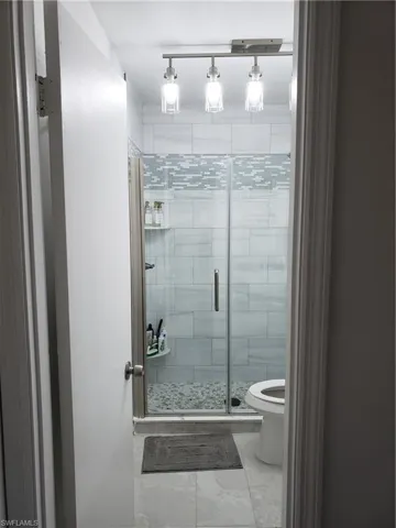 Walk in shower