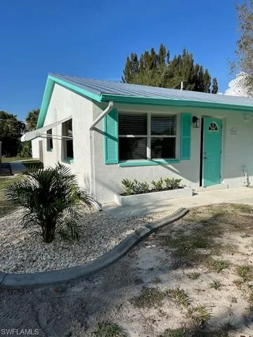 27497/499  Nevada  ST, Bonita Springs, FL 34135