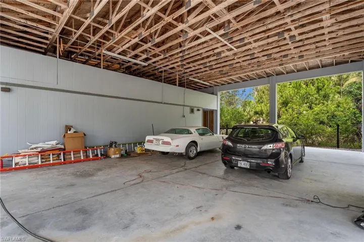 RV parking with 2x 300AMP connection