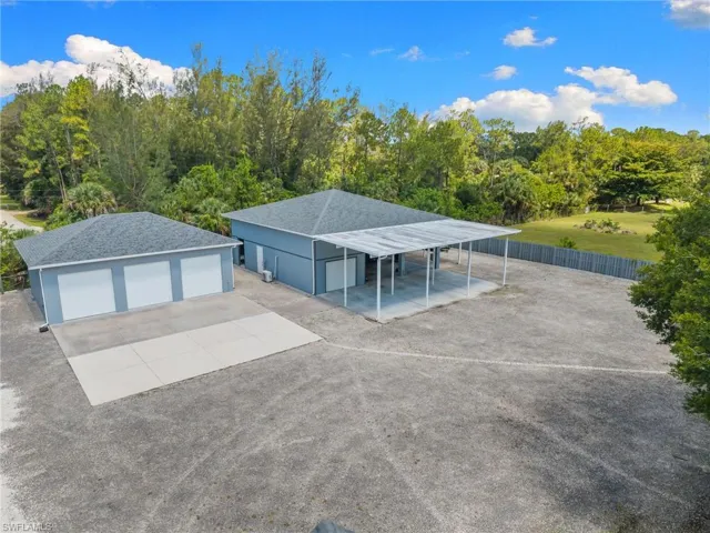 201 Perkins Dr, Naples, Florida 34119