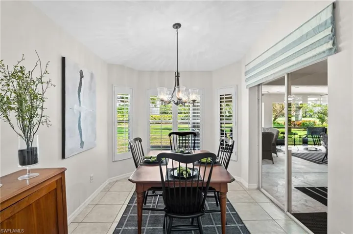 2325  Heritage Greens  DR, Naples, FL 34119
