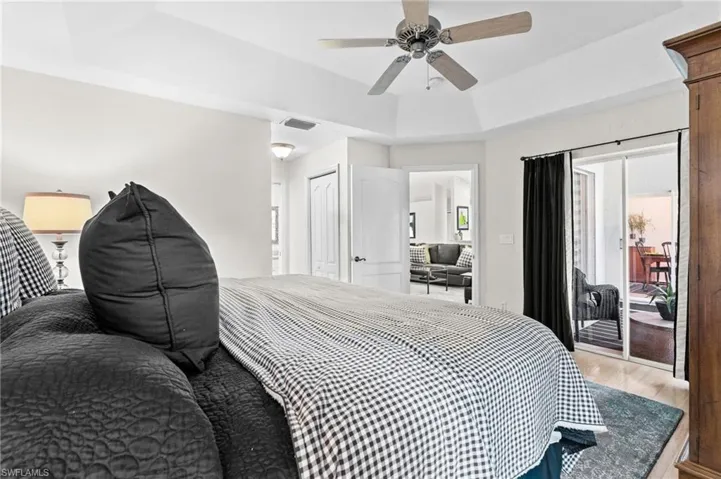 Master Bedroom - view 3