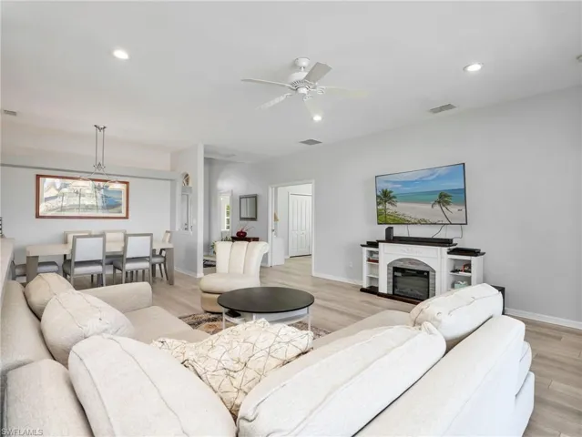 21506 Sheridan Run, Estero, Florida 33928