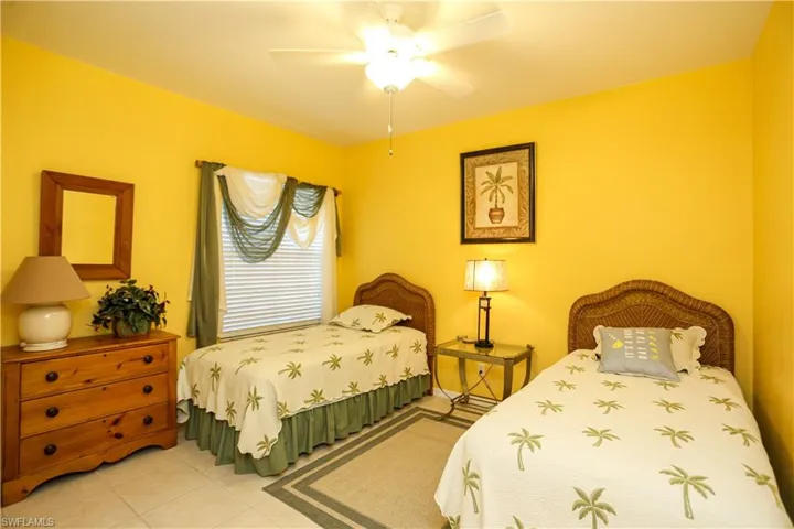 5885 Three Iron Dr 1102, Naples, Florida 34110