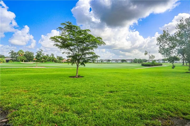 5885 Three Iron Dr 1102, Naples, Florida 34110