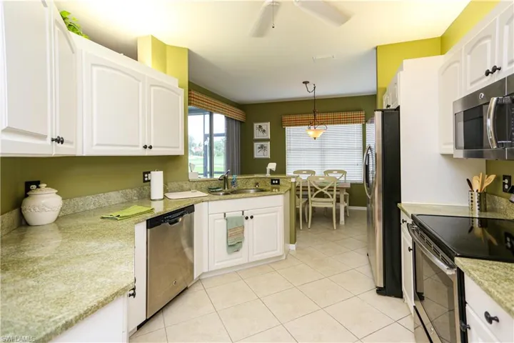 5885 Three Iron Dr 1102, Naples, Florida 34110