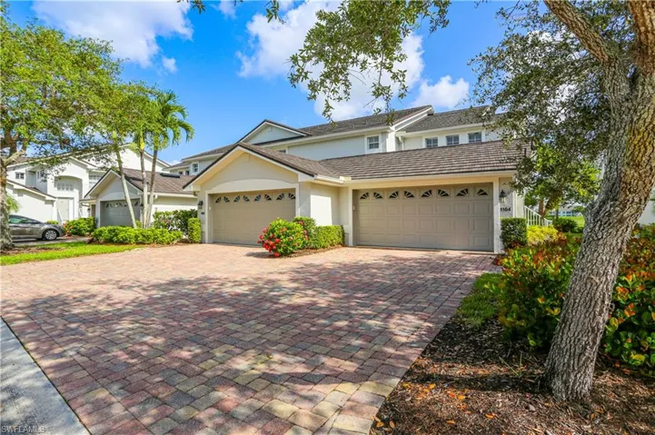 5885 Three Iron Dr 1102, Naples, Florida 34110
