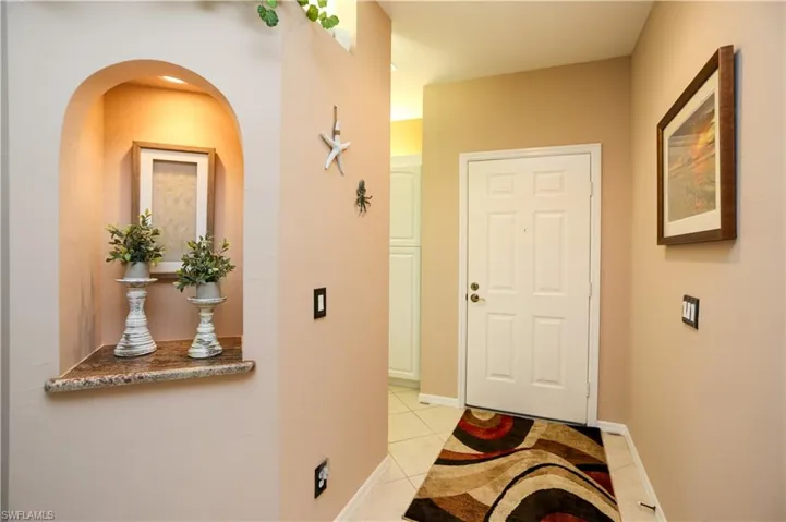 5885 Three Iron Dr 1102, Naples, Florida 34110