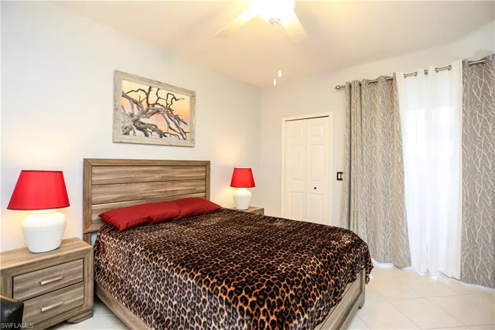 5885 Three Iron Dr 1102, Naples, Florida 34110
