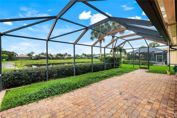9704 Cobalt Cove Cir, Naples, Florida 34120