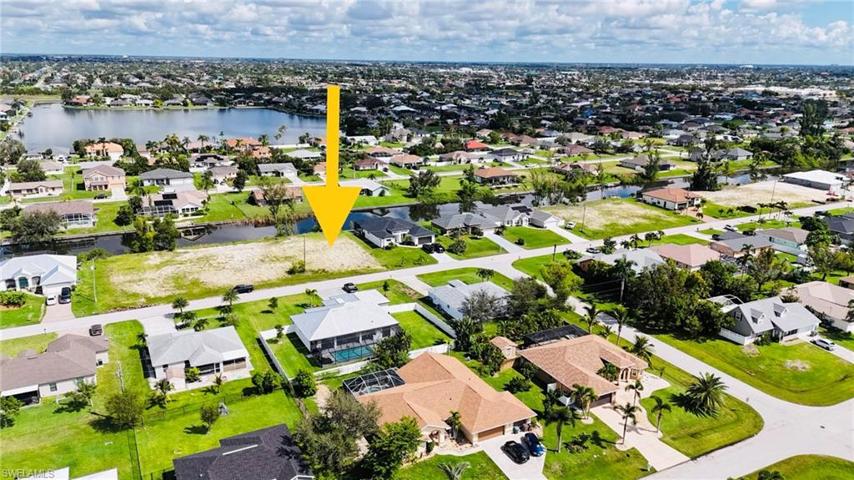 1405 SW 28th TER, CAPE CORAL FL 33914