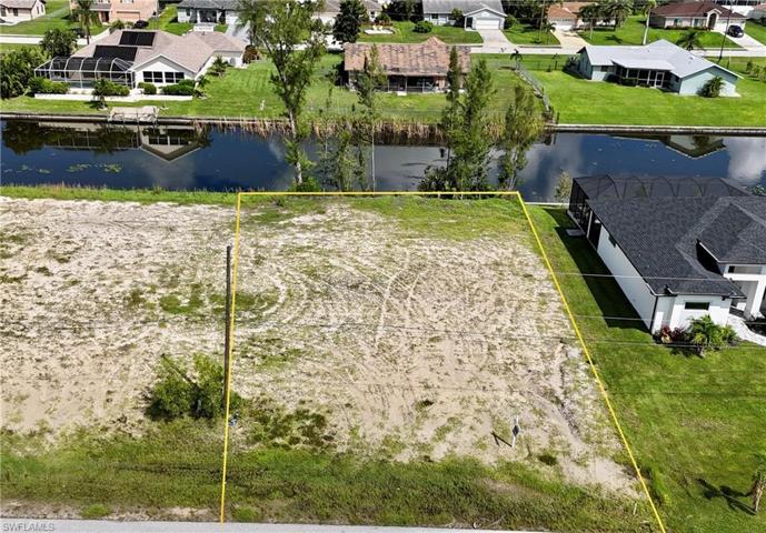 1405 SW 28th TER, CAPE CORAL FL 33914
