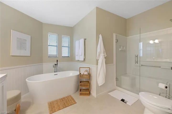 26911  Sammoset  WAY, Bonita Springs, FL 34135