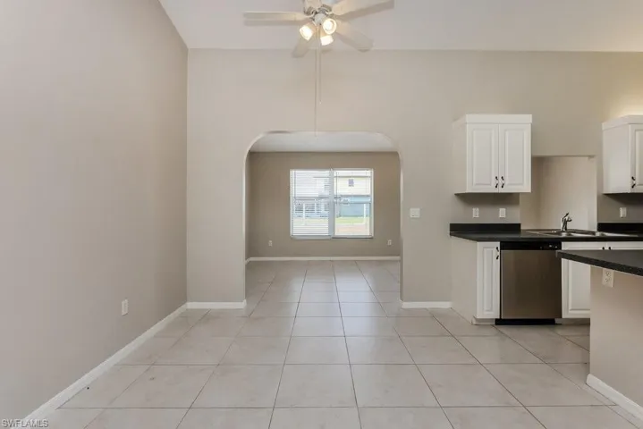 2210 Se 15th St, Cape Coral, Florida 33990
