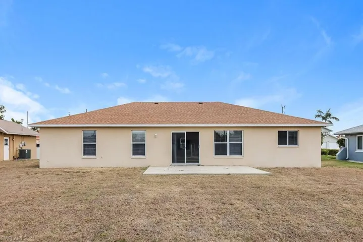 2210 Se 15th St, Cape Coral, Florida 33990