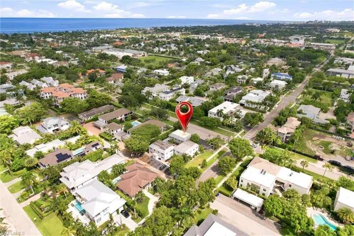 780 10th Ave S 1, Naples, Florida 34102