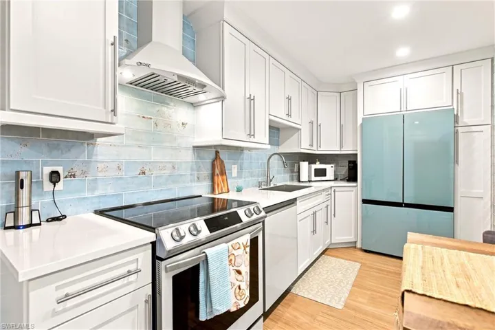 780 10th Ave S 1, Naples, Florida 34102