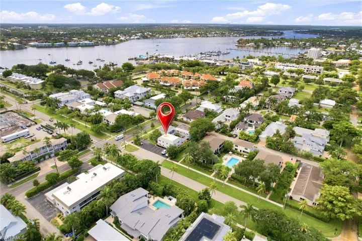 780 10th Ave S 1, Naples, Florida 34102