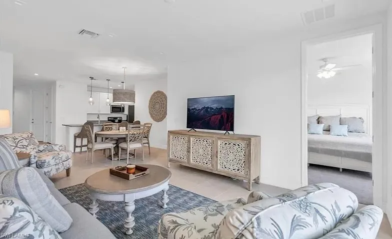 7624 Morgan Way, Naples, Florida 34119
