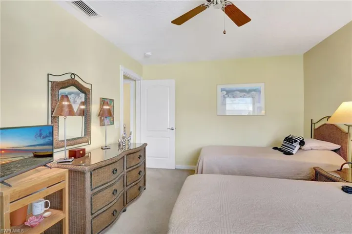 4836  San Carlo  CT, Naples, FL 34109